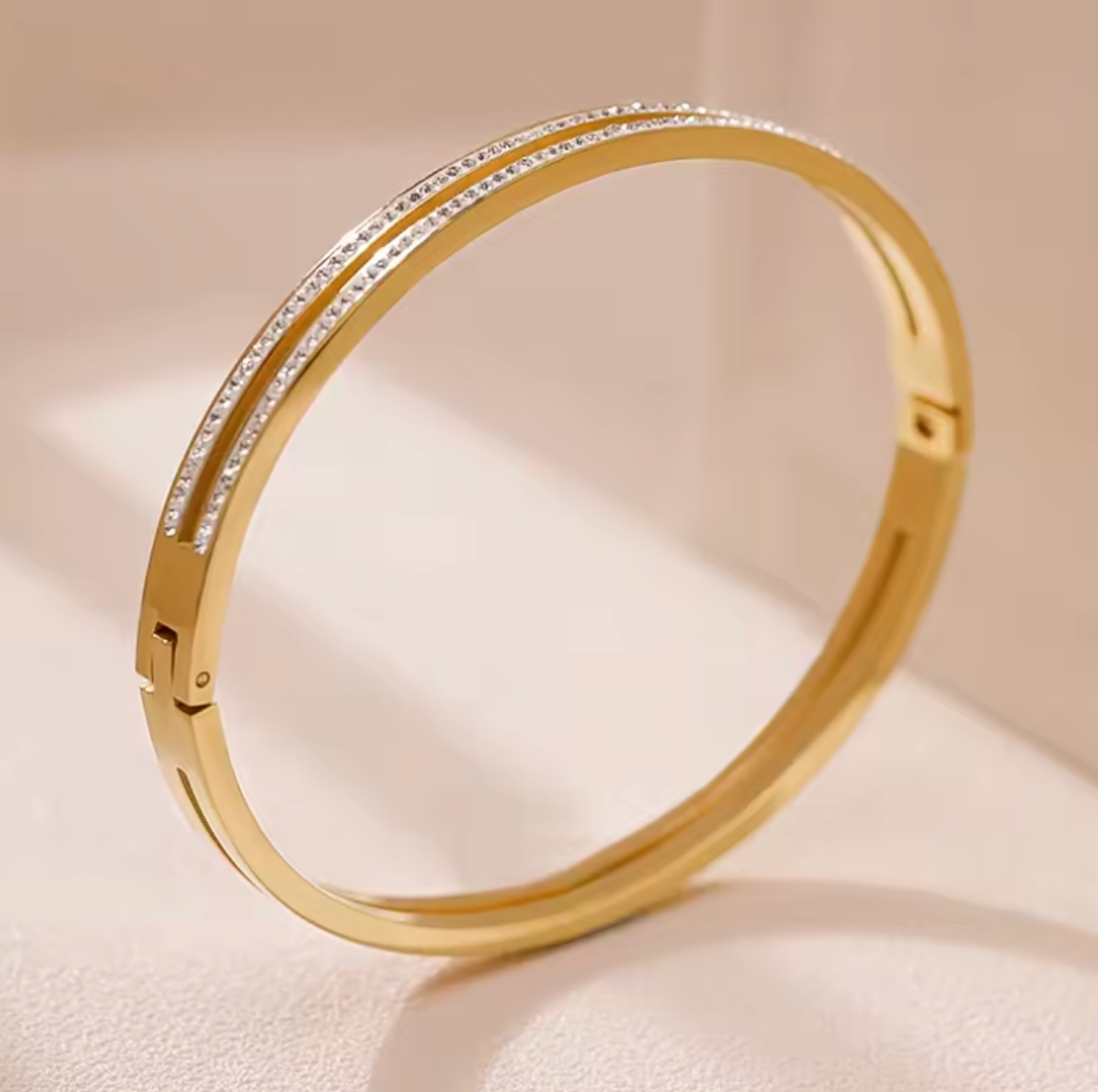 Sovereign Pearl Bracelet