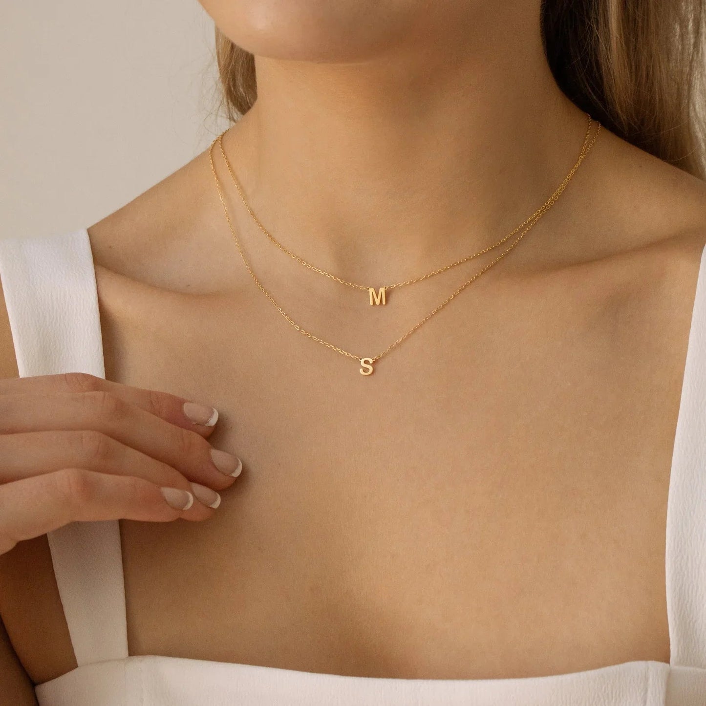 Danity inital necklace
